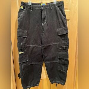 Men’s Black Baggy Relaxed Cargo Pants Sz 34 Button Fly Drawstring Skater Grunge